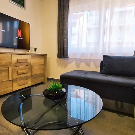 Porto Stella Апартаменты Каштела